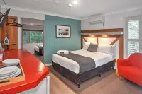 Pleasant Way River Lodge