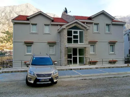 Muo Apartments Отели в г. Kavac