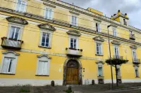 H Hostel Friendly Accommodation