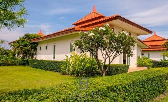 Bali Style 2 Bedroom Villa with Pool - B99