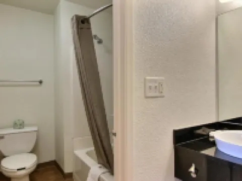 Motel 6 Bismarck, ND Hotéis em Bismarck