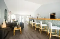 Logis Hôtel la Magnanerie - Côté Bistro Hotels in Les Mees