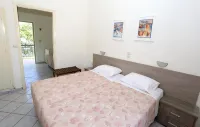 Hotel Karyatides Hotels in Agia Marina