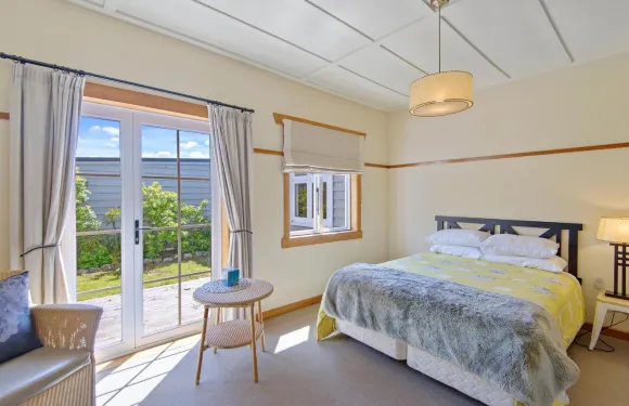 布倫納湖生態旅館