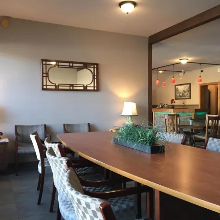 Timber Lodge Inn