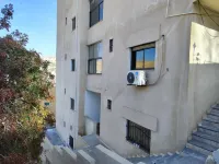 Rakan ApartHotel and Luxury Rooms