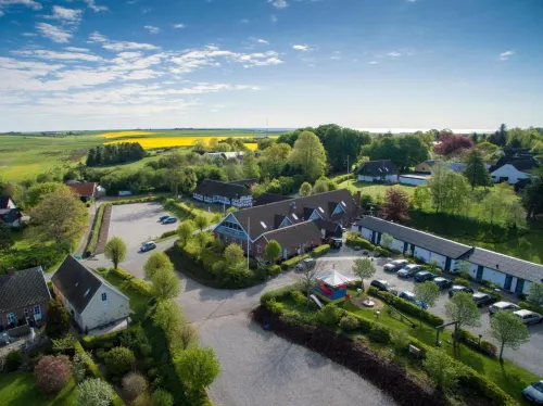 Gjerrild Kro Hotels in Grena