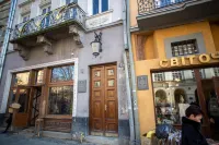 Apartments JustLvivIt at the Rynok Square Hotel in zona Cattedrale Armena di Leopoli