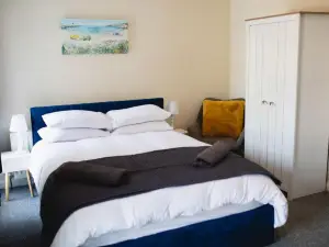 Vanity Ballycastle Diamond 2 Bedroom Apartment