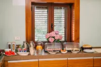 Filip Deluxe Rooms - breakfast