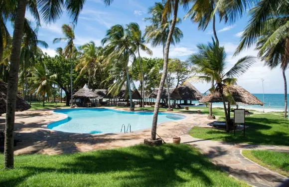 尼亞利海灘水療酒店