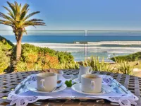 Hermanus Beachfront Lodge Hotels in Hermanus