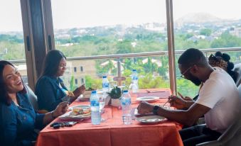 나이에 Nisa Wellness Retreat(Nisa Wellness Retreat) 3성급 호텔 전망