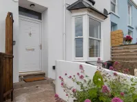 Penalun House - Beautiful Sea Views Hotels in Penally