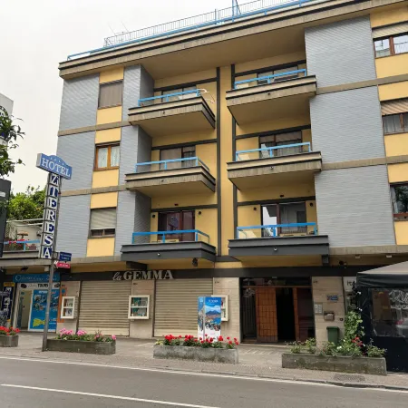 Angela House Sorrento Center Отели рядом с достопримечательностью «Пьяцца Лауро»