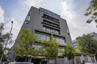 Hotel Paris Plaza