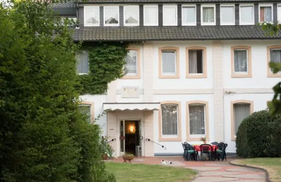 門特邁耶之家酒店