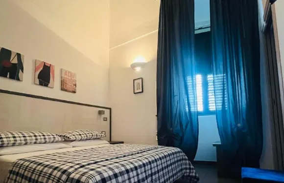 新星多莫斯旅館