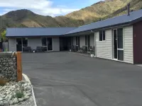 BigSky Motels Hotels in Omarama