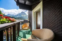 Hotel Tannbergerhof im Zentrum Von Lech - Mountain view