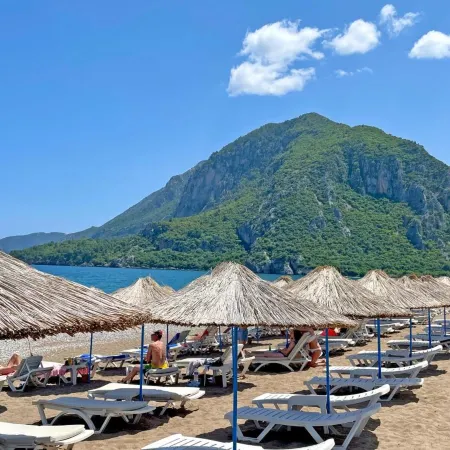 Aida Hotel