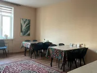 Sunrise Apartments فنادق في دوشنبه