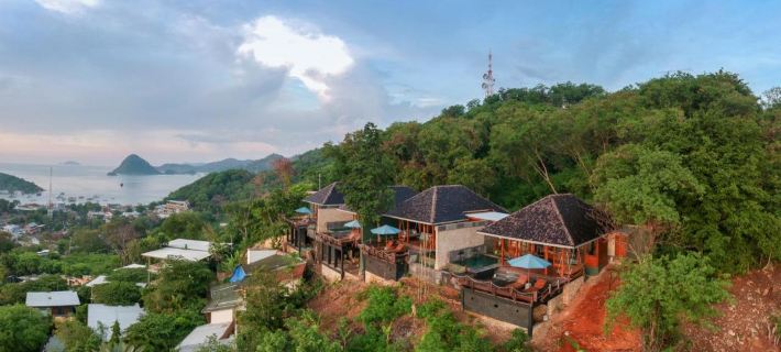 Bayview Gardens Hotel Hotele w: Komodo