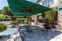 Hôtel le Richiardi Hotels in Le Pradet