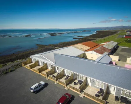 Bakki Apartments & Hostel Hotels in Arborg