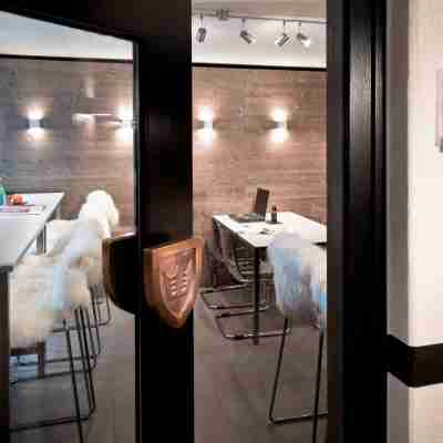 Morosani Fiftyone - the Room Only Hotel Dining/Meeting Rooms