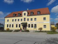 Hotel-Restaurant Kreuzhuber Hotel a Neuhaus am Inn