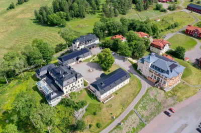 Johannesbergs slott Hotels near Rimbo församling