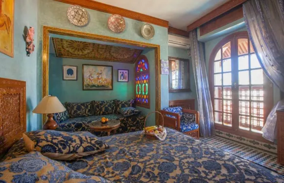 阿罕布拉傳統庭院酒店