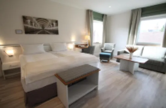 Bundt's Hotel & Gartenrestaurant Hotels near Cranz