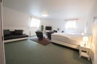 Hotel Forsthaus Sellin فنادق في سيلين