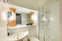 Ibis Hamburg Alster Centrum Hotels near Hamburger Kunsthalle