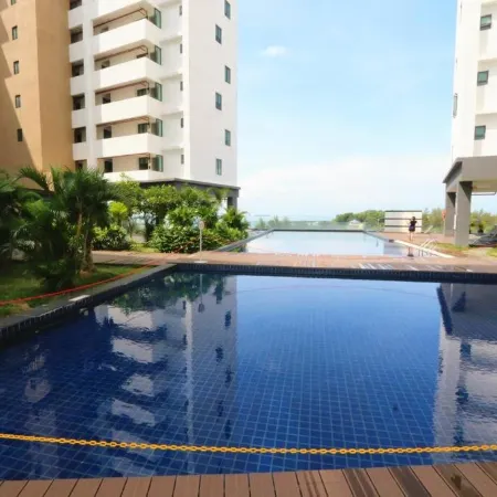 PD D’Wharf Amazing Seaview Suite 9 (Up to 6 Pax)