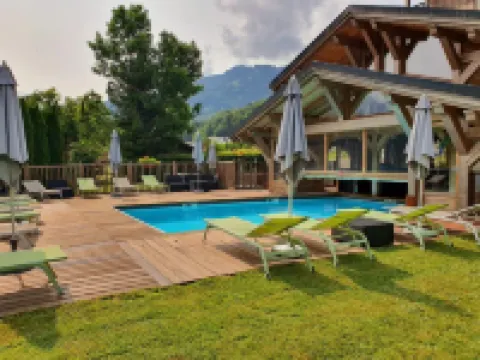 Café-Hôtel le Morillon, Domaine du Grand Massif-Samoëns Hotels in Morillon