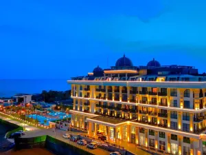 Serenity Queen Hotel
