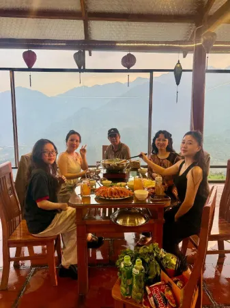 Thach Gia Trang Sa Pa