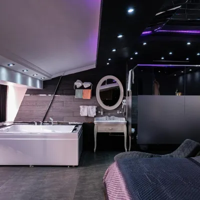 Kara Apartment Hotel Hotels near Sazova Science Park Turkish World