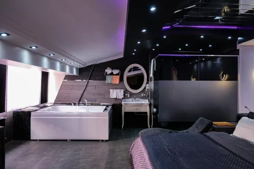 Kara Apartment Hotel - 2-Star