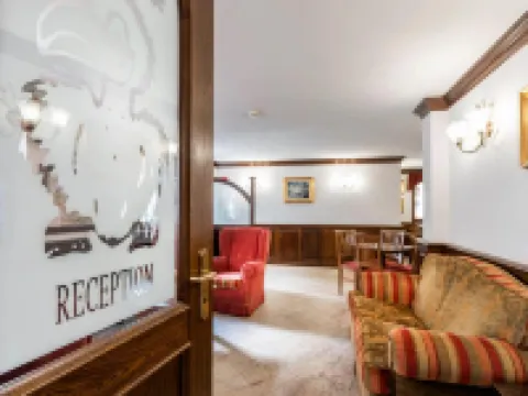 Hotel l' Aiglon Hotels in Champoluc