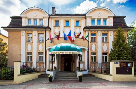 Hotel Roosevelt Отели в г. Литомерице