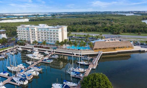 Compass Hotel by Margaritaville Anna Maria Sound