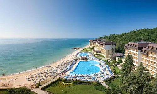 HVD Riviera Beach Ultra All Inclusive & Mineral Pool - Private Beach & Free Parking