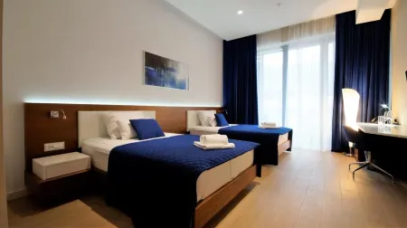 Condo Studio Plaza Отели в г. Будва