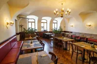 Hotel U Labutě Hotels in Žďár nad Sázavou