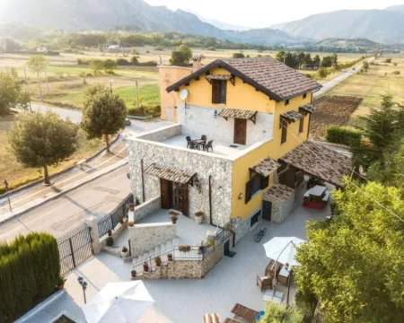 索金特住宿加早餐旅館 伊塞爾尼亞省酒店