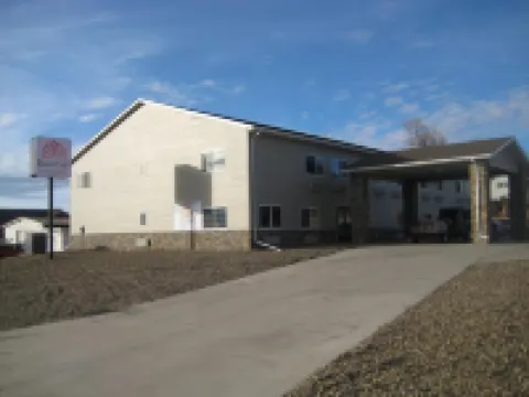 Bowman Inn and Suites Hotels in Bowman